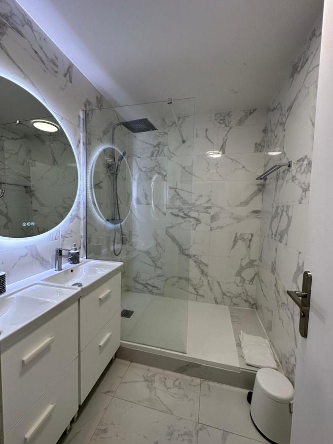 Appt Vue Place De Toscane - 4Min Disneyland-Paris Serris Bagian luar foto