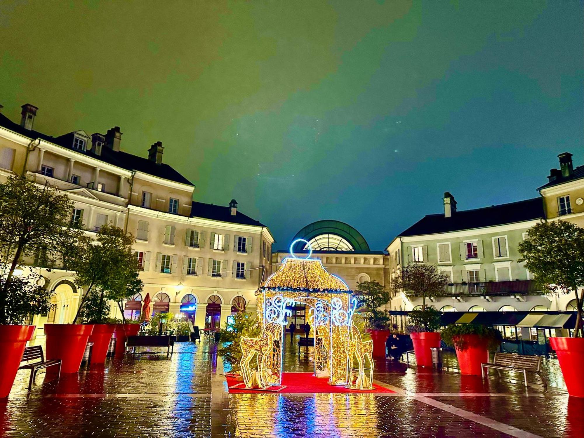 Appt Vue Place De Toscane - 4Min Disneyland-Paris Serris Bagian luar foto